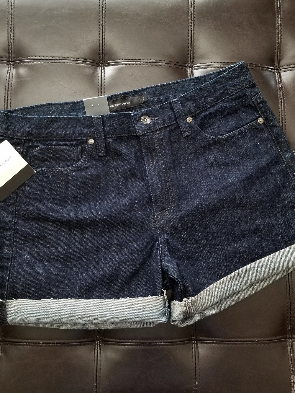 ❗Calvin Klein Dark Denim Shorts Size 10❗
